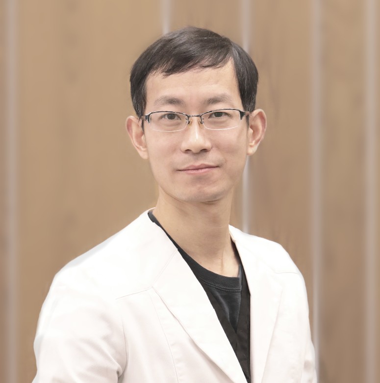 Dr. Kiri Chang